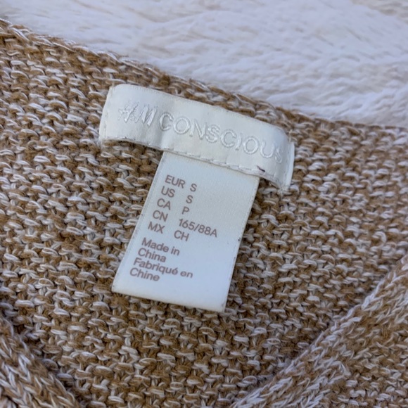 Sweater - Picture 2 of 2